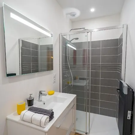 L'île De La Brèche Appartement *